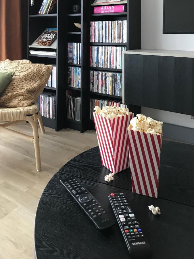 Central Point By Zoom Apartments براتسيلافا المظهر الخارجي الصورة