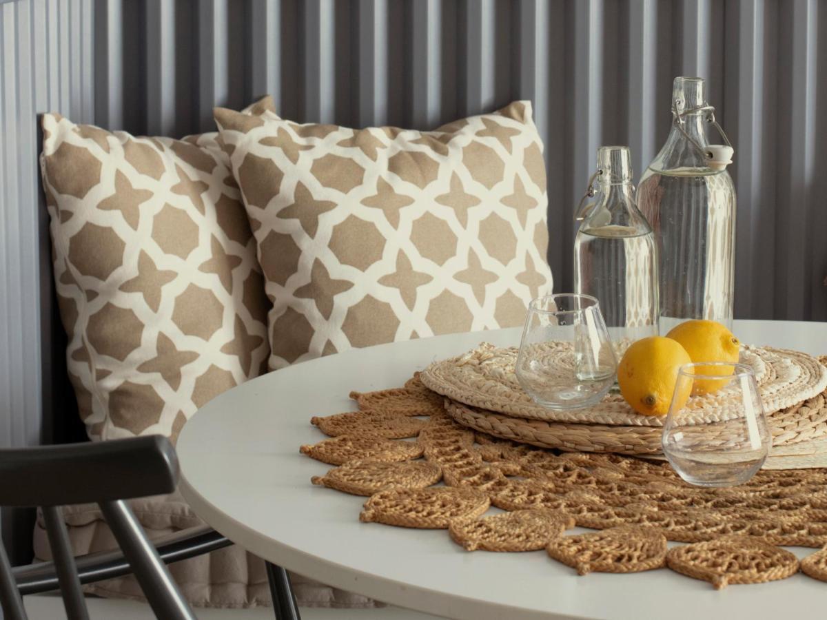 Central Point By Zoom Apartments براتسيلافا المظهر الخارجي الصورة